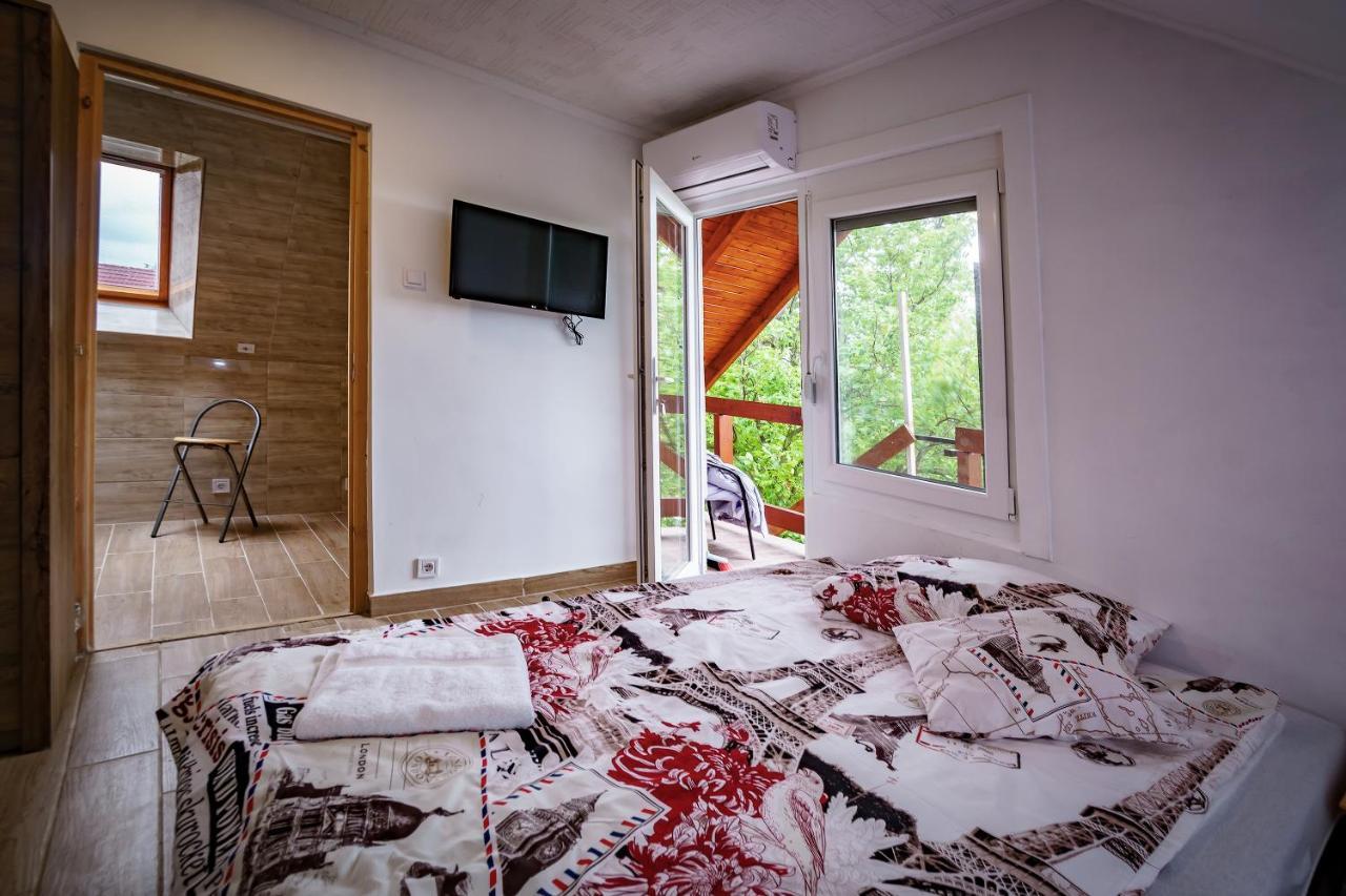 Отель Robitel Wellness Vendeghaz Veszprem-Gyulafiratot Экстерьер фото