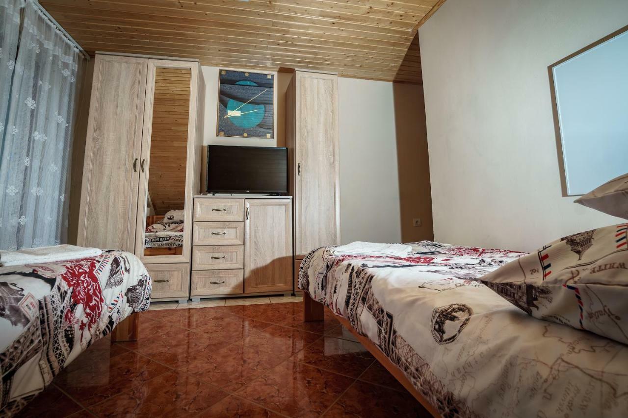 Отель Robitel Wellness Vendeghaz Veszprem-Gyulafiratot Экстерьер фото